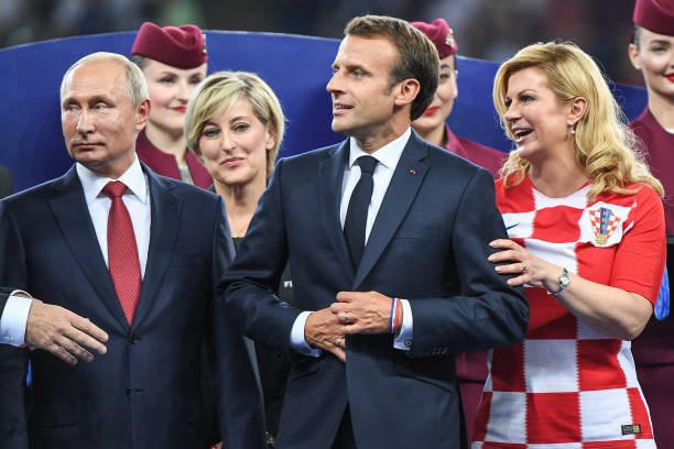 待与激动 待与激动